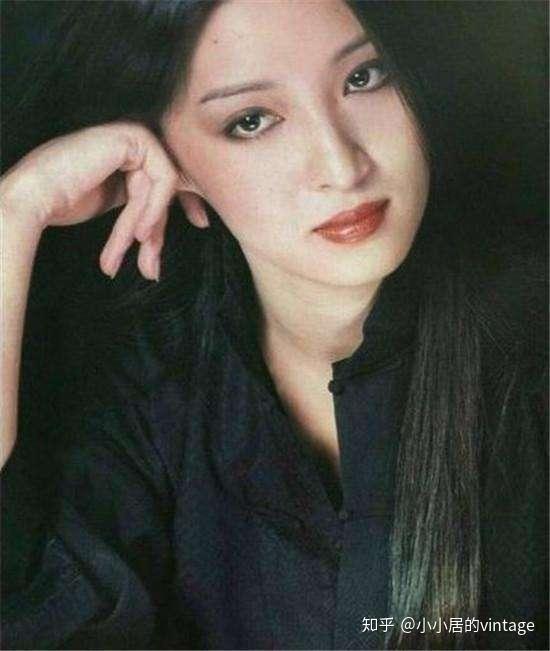 “Đệ nhất mỹ nhân” bị mẹ từ mặt vì lấy tài tử và cái kết đắng, ly hôn chỉ sau 90 ngày- Ảnh 1.