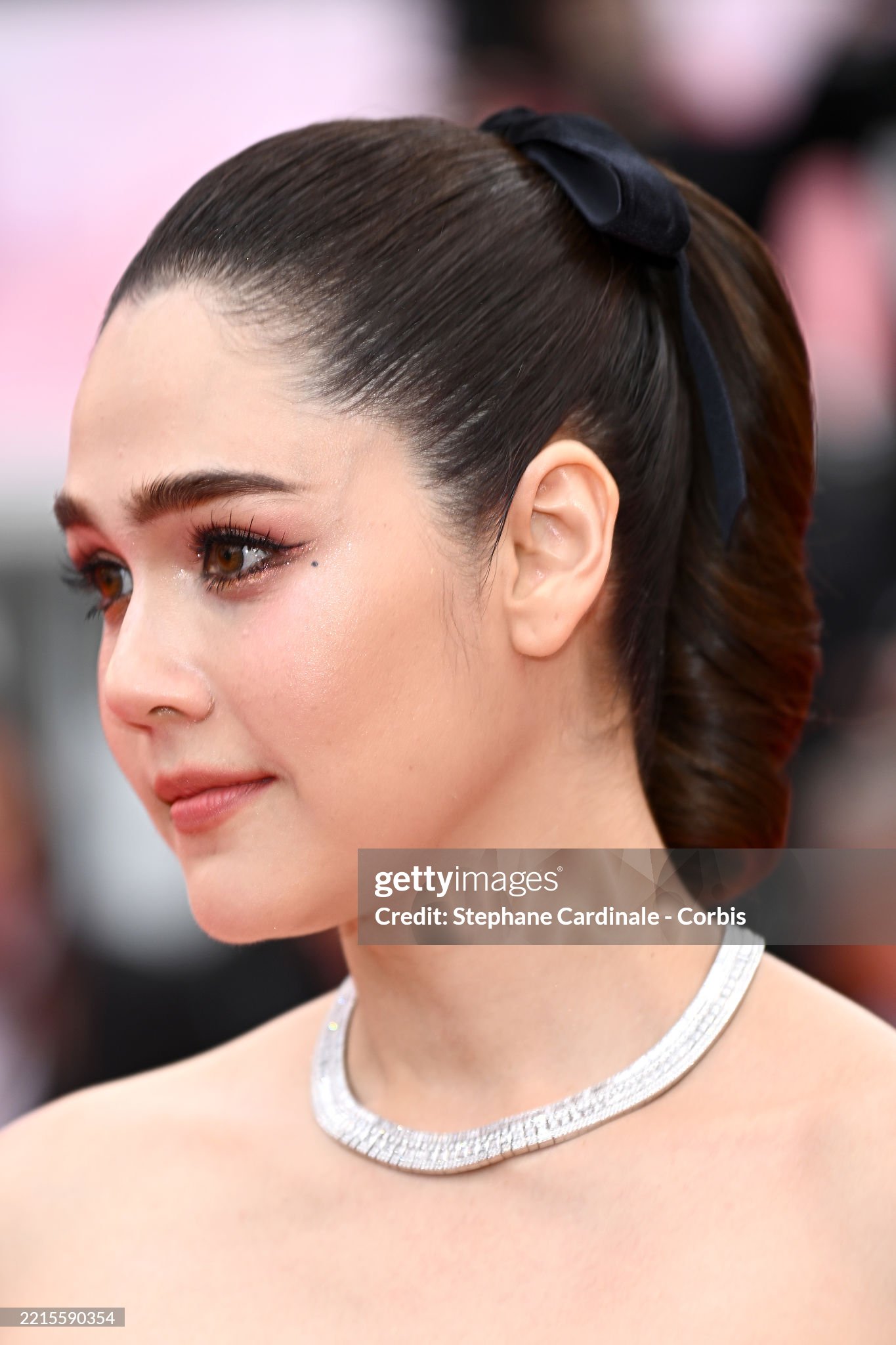 Thảm đỏ Cannes ngày 5: Châu Dã đọ sắc 