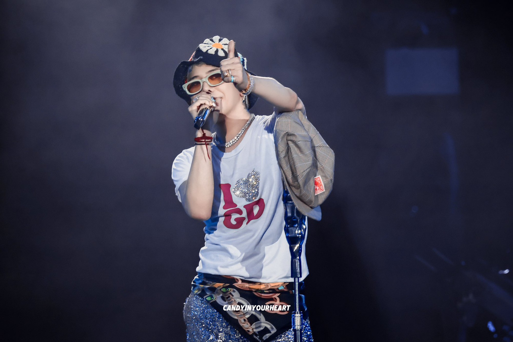 G-Dragon bị “phản bội”- Ảnh 2.