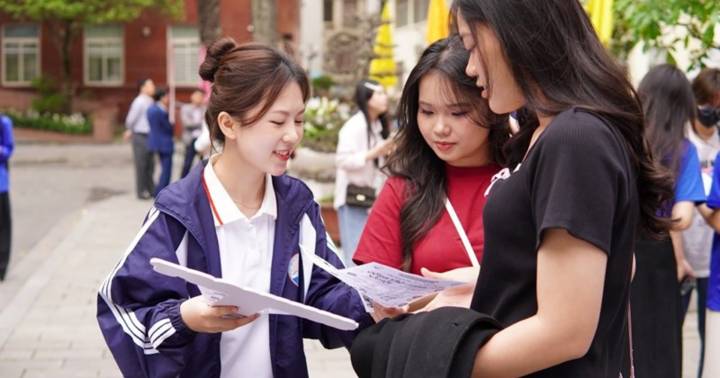 Tuyển sinh 2025: Chọn ng&agrave;nh n&agrave;o để được miễn 100% học ph&iacute;?- Ảnh 1.