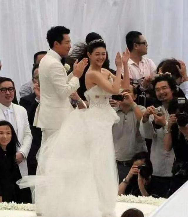 Chồng cũ tái hôn linh đình, netizen xót thay cho “Sam Thái” Từ Hy Viên- Ảnh 5.