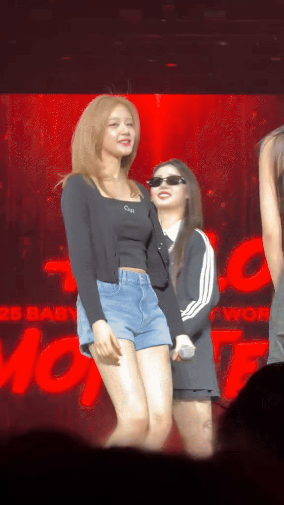 Nữ thần Kpop thế hệ mới đổi tóc thôi cũng viral cõi mạng, netizen Việt gọi tên Huyền Baby- Ảnh 6.
