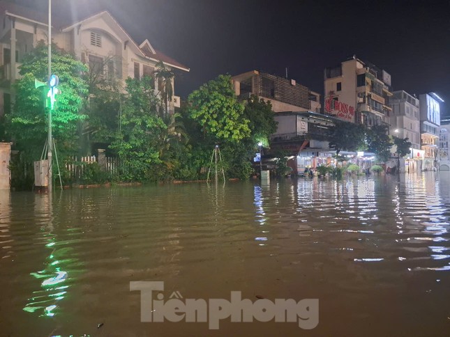 Thành phố Bắc Giang liên tiếp ngập sâu- Ảnh 2.