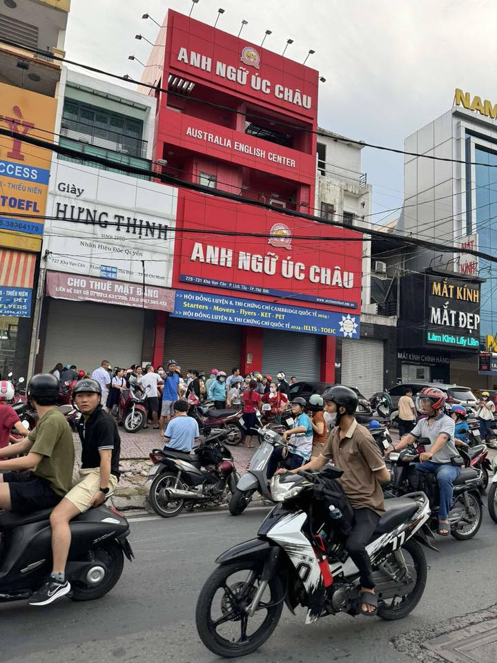 Trung tâm Anh ngữ tại TP HCM thu tiền tỉ rồi đột ngột đóng cửa: Chuyển hồ sơ sang Công an Thành phố- Ảnh 2.