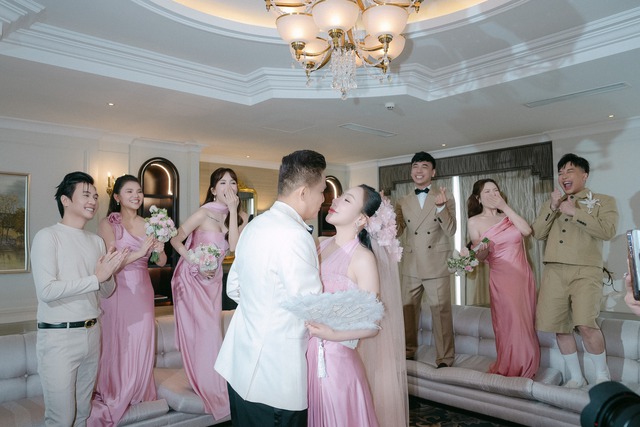 Hồ Quỳnh Hương tặng chồng MV hậu lễ cưới, khoe giọng ngọt lịm ai nghe cũng muốn yêu luôn và ngay!- Ảnh 1.