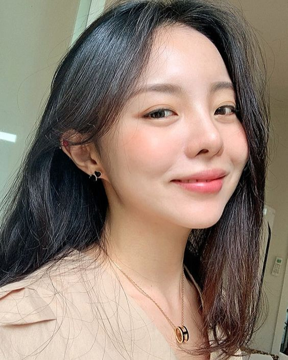 Ngoài SPF, mua kem chống nắng cần để ý 2 chỉ số sau để da không đen sạm, nhăn nheo lại bảo tồn collagen cực tốt- Ảnh 2.