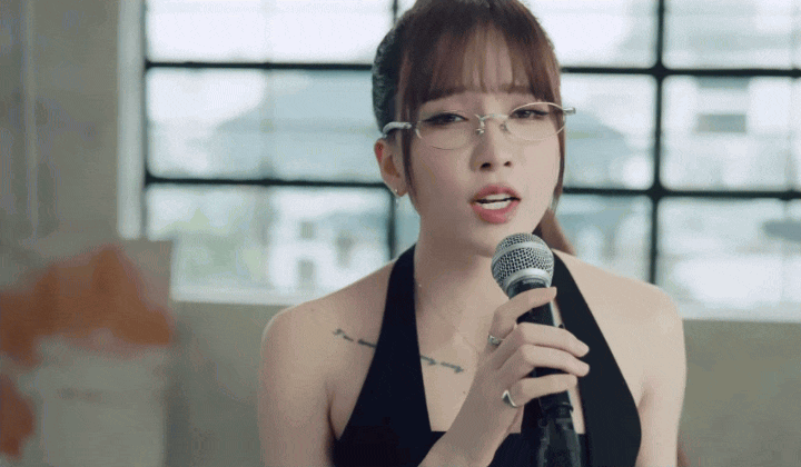 Thiều Bảo Trâm bị chê hát không bằng 1 Em Xinh, vừa mới comeback đã 2 lần “mất hit”- Ảnh 3.