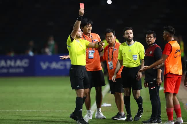 Màn loạn đả ở SEA Games bị “bêu tên” khắp thế giới và cuộc “lột xác” ngoạn mục của bóng đá Đông Nam Á- Ảnh 2.