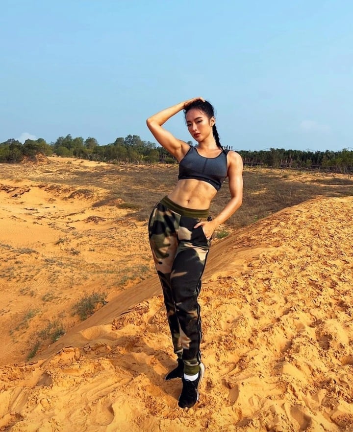 Thân hình ngày càng "vạm vỡ" khó tin của Angela Phương Trinh- Ảnh 10.