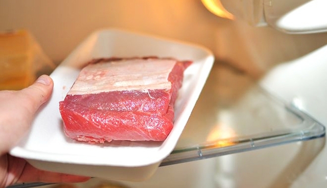 3 loại thực phẩm để lâu trong tủ lạnh có thể là “đồng phạm” gây ung thư dạ dày- Ảnh 2.