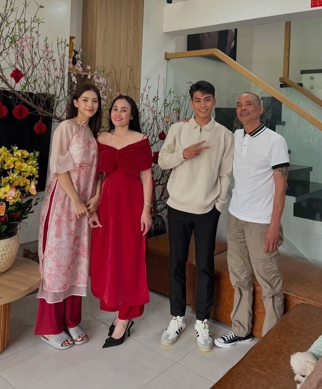 Em trai cao hơn 1,8 m của Hoa hậu Tiểu Vy- Ảnh 3.