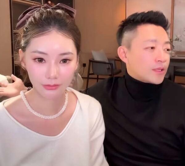Chồng cũ cưới hot girl sau 3 tháng Từ Hy Viên qua đời: Cbiz tẩy chay gắt đám cưới khiến Uông Tiểu Phi 