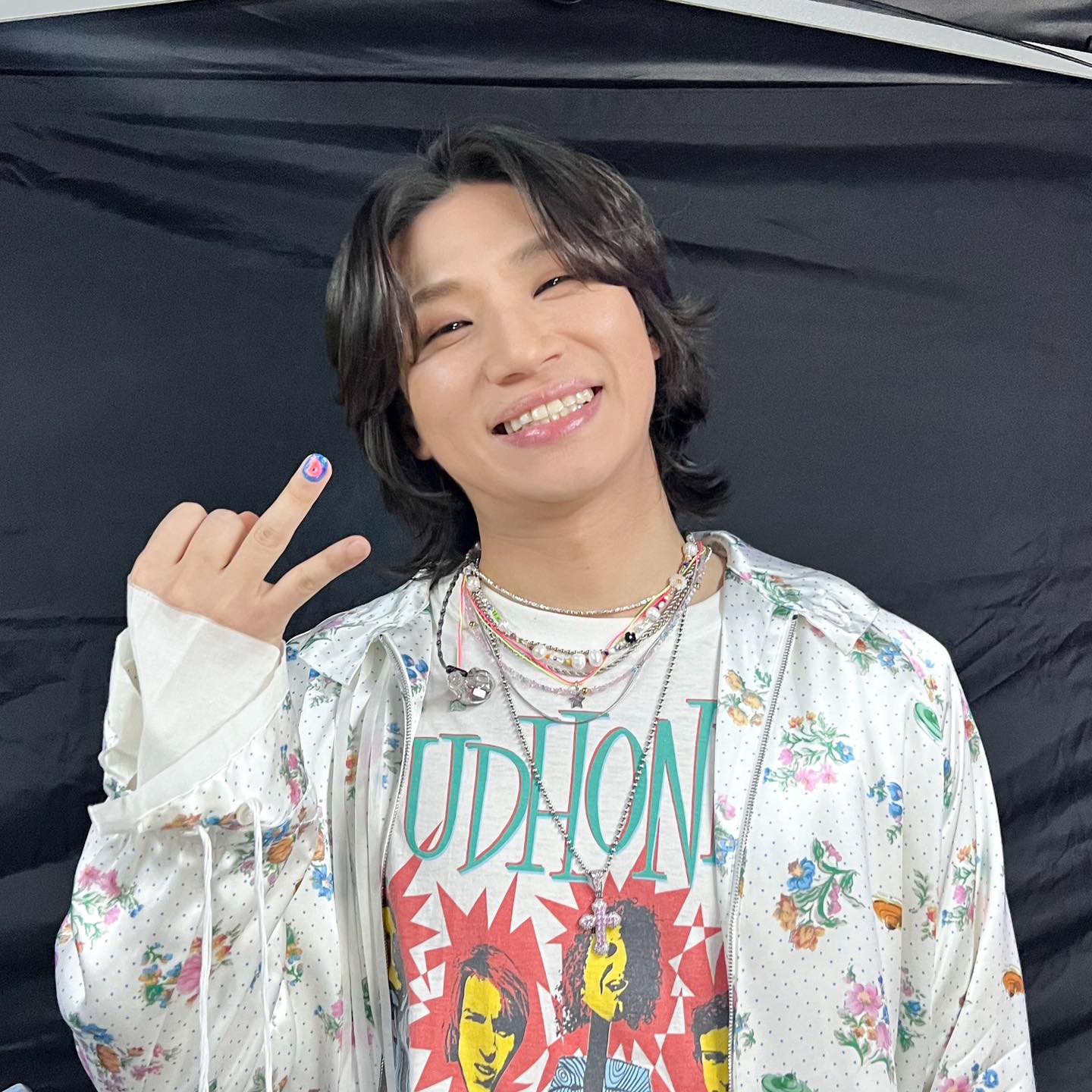 Hot: Daesung (BIGBANG) đi giữa 