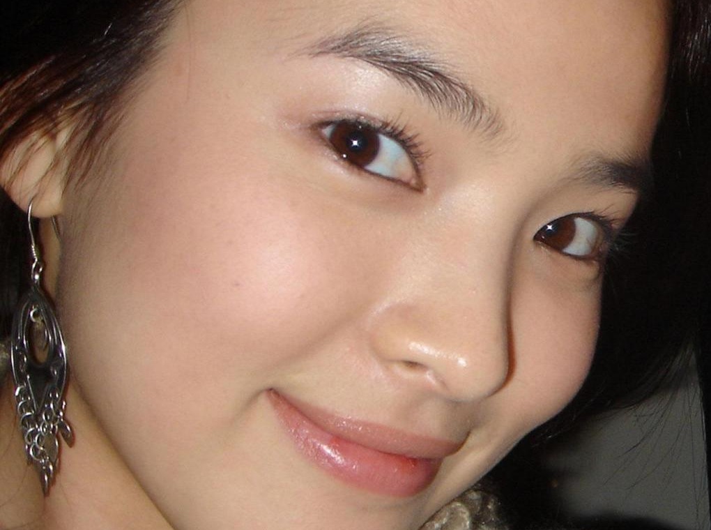 Chiến thần nhan sắc Song Hye Kyo: Đẹp bất bại qua camera kỹ thuật số, xứng danh đại mỹ nhân đẹp nhất xứ Hàn!- Ảnh 2. Chiến thần nhan sắc Song Hye Kyo: Đẹp bất bại qua camera kỹ thuật số, xứng danh đại mỹ nhân đẹp nhất xứ Hàn!- Ảnh 2.