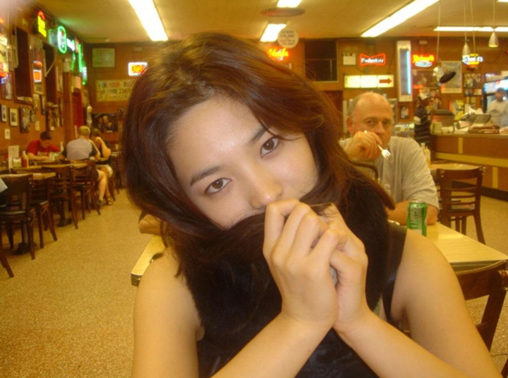 Chiến thần nhan sắc Song Hye Kyo: Đẹp bất bại qua camera kỹ thuật số, xứng danh đại mỹ nhân đẹp nhất xứ Hàn!- Ảnh 13. Chiến thần nhan sắc Song Hye Kyo: Đẹp bất bại qua camera kỹ thuật số, xứng danh đại mỹ nhân đẹp nhất xứ Hàn!- Ảnh 13.