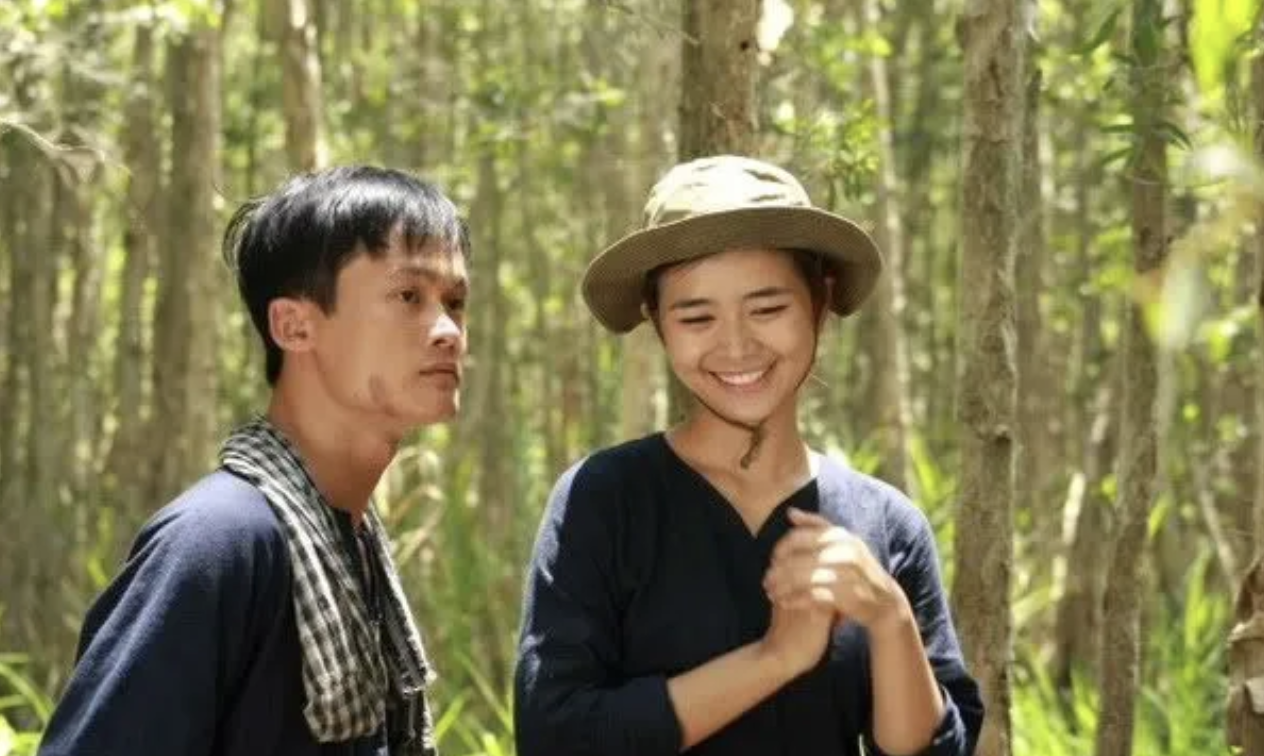 Cảnh phim "giả bán khoai lấy tin mật" viral nhất hiện tại: Xem xong mới hiểu vì sao hút 10 triệu view- Ảnh 9.