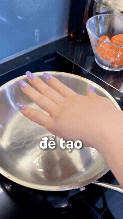Mẹ đảm 'bật mí' 3 cách canh lửa chuẩn khi dùng chảo inox: Rán đồ nào cũng 