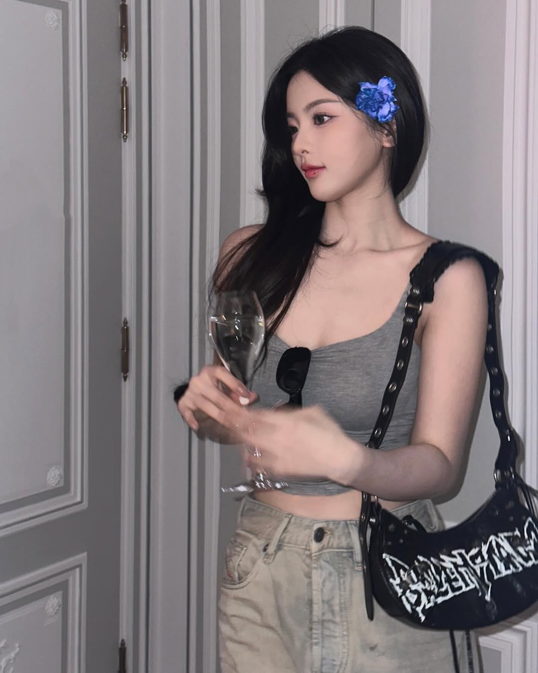 Mỹ nhân vượt mặt Dương Mịch, Lưu Diệc Phi trở thành người đẹp nhất Trung Quốc: Visual không bàn cãi nhưng gu ăn mặc thì sao?- Ảnh 12.