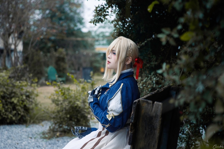 Anh chàng gen Z Hà Nội cosplay nhân vật nữ đẹp đến nỗi chị em "phát hờn"- Ảnh 7.