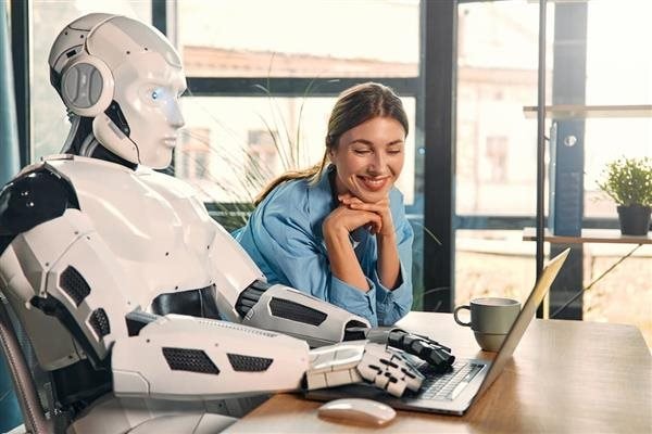 80% c&ocirc;ng việc sẽ bị tự động h&oacute;a ho&agrave;n to&agrave;n, 300 triệu việc l&agrave;m sẽ bị thay thế, ng&agrave;nh marketing, truyền th&ocirc;ng, ng&acirc;n h&agrave;ng, logistic chịu ảnh hưởng nhất- Ảnh 1.