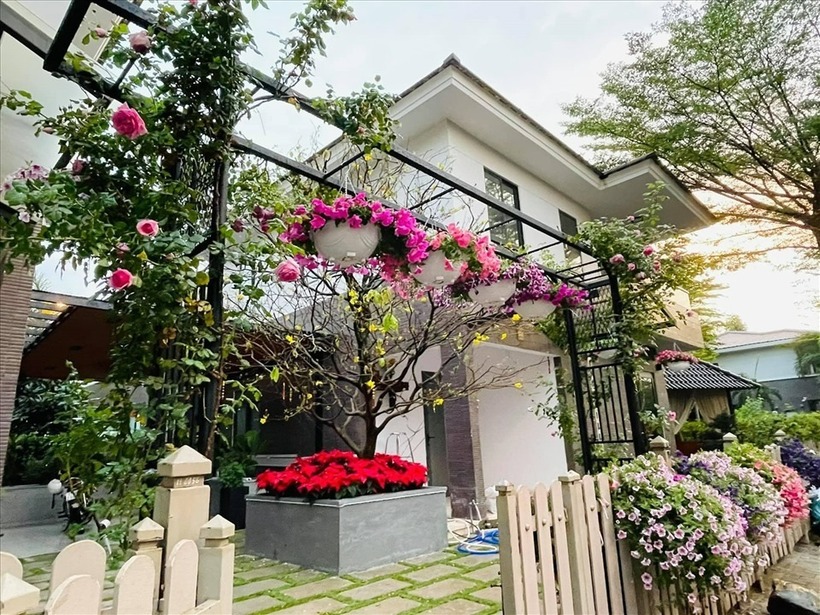 Cuộc sống của nữ nghệ sĩ sống trong biệt thự 500m2 tại quận Bình Tân, 40 tuổi sinh con, không lấy chồng- Ảnh 6.