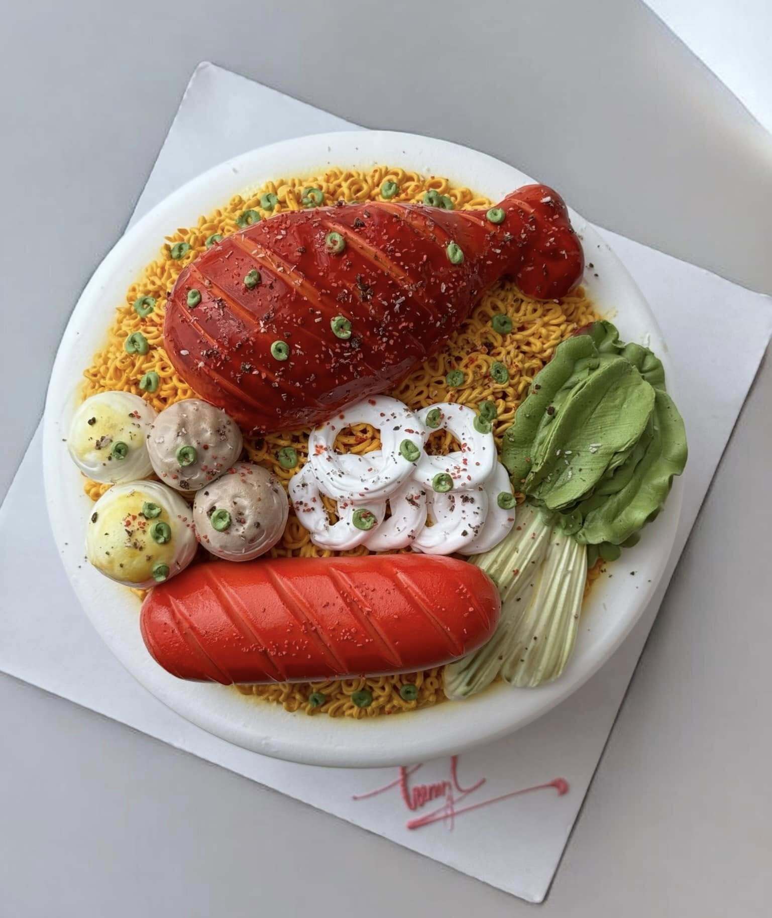 Chàng trai TP.HCM làm hoa bằng kem "thật còn hơn cả hoa thật"- Ảnh 33.