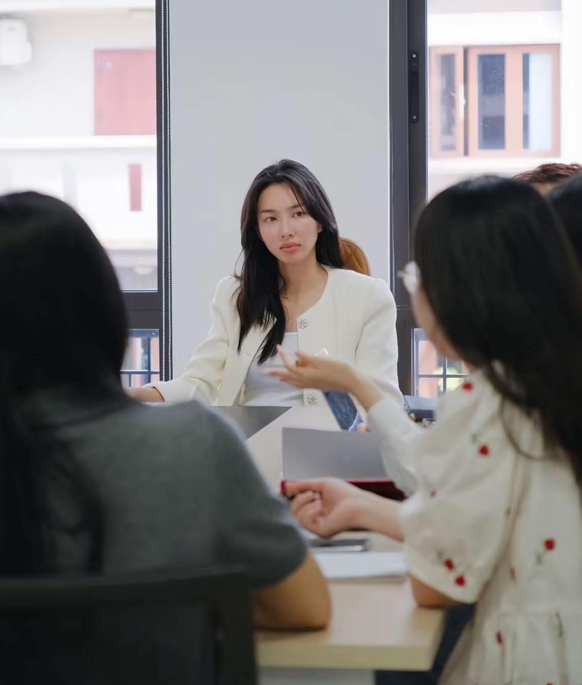 Lần cuối cùng Thuỳ Tiên lộ diện trước công chúng là khi nào, thái độ ra sao?- Ảnh 4. Lần cuối cùng Thuỳ Tiên lộ diện trước công chúng là khi nào, thái độ ra sao?- Ảnh 4.
