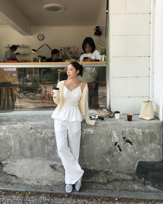 Dành cho phong cách mùa hè này: 5 món thời trang mát nhất và mốt nhất hiện tại- Ảnh 4.