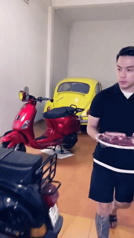 Bên trong căn nhà ngập tràn siêu xe của Tống Đông Khuê- Ảnh 8.