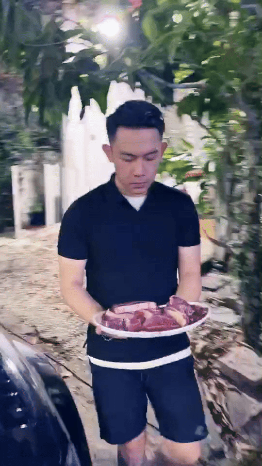 Bên trong căn nhà ngập tràn siêu xe của Tống Đông Khuê- Ảnh 7.