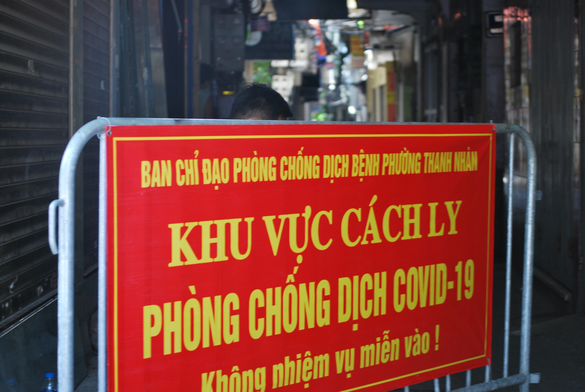 Bộ Y tế yêu cầu các bệnh viện chuẩn bị đầy đủ cơ sở hạ tầng, khu vực cách ly, sẵn sàng điều trị COVID-19- Ảnh 2.