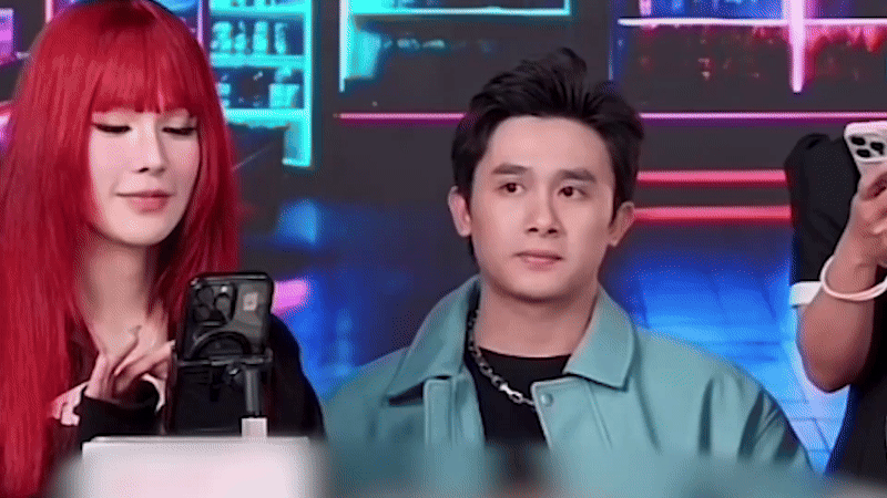 Diệp Lâm Anh và tình trẻ xuất hiện chung trên sóng livestream, bị soi có thái độ khác lạ- Ảnh 1. Diệp Lâm Anh và tình trẻ xuất hiện chung trên sóng livestream, bị soi có thái độ khác lạ- Ảnh 1.