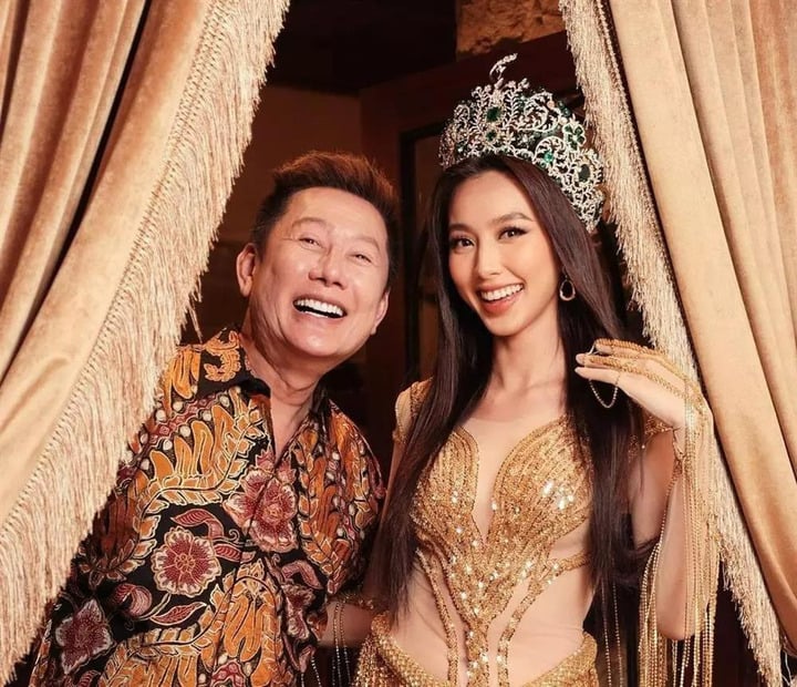 Hoa hậu Thùy Tiên bị bắt, Chủ tịch Miss Grand âm thầm “quay xe”, bỏ theo dõi- Ảnh 2.