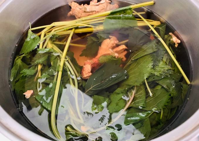 Món nước từ loại lá màu tím giúp giải nhiệt, đẹp da, thải độc mùa hè, vừa ngon lại dễ làm- Ảnh 3. Món nước từ loại lá màu tím giúp giải nhiệt, đẹp da, thải độc mùa hè, vừa ngon lại dễ làm- Ảnh 3.