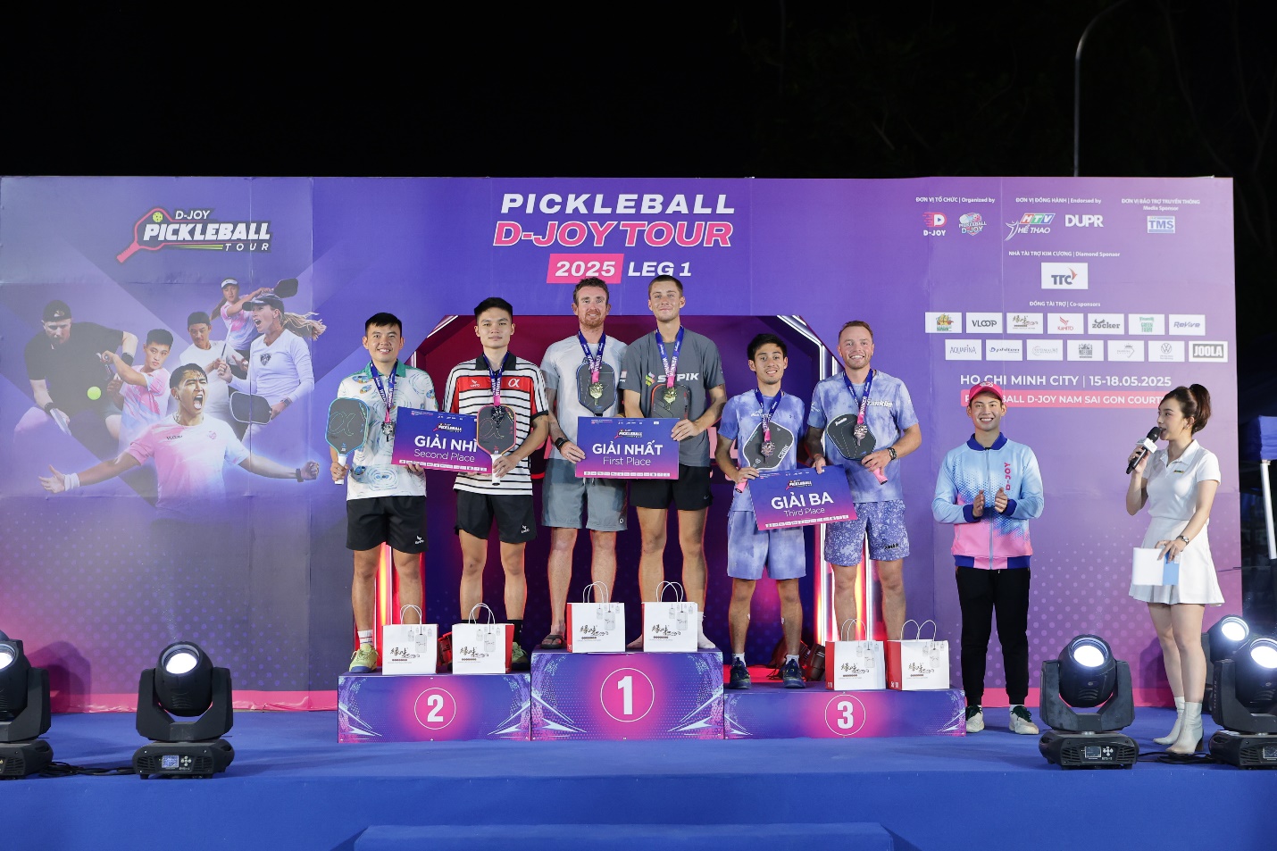 Giải Pickleball D-Joy Tour 2025 - Chặng 1 khởi động với kỷ lục mới- Ảnh 3.