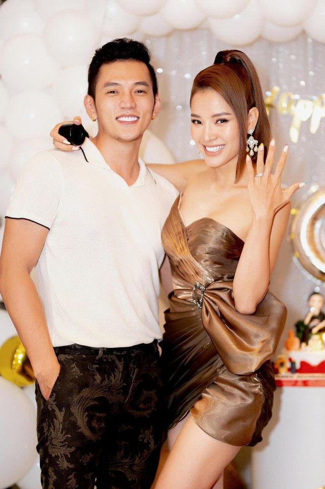 Cuộc sống vợ chồng của nam nghệ sĩ Việt lấy vợ hơn 3 tuổi, có 1 con riêng- Ảnh 1.