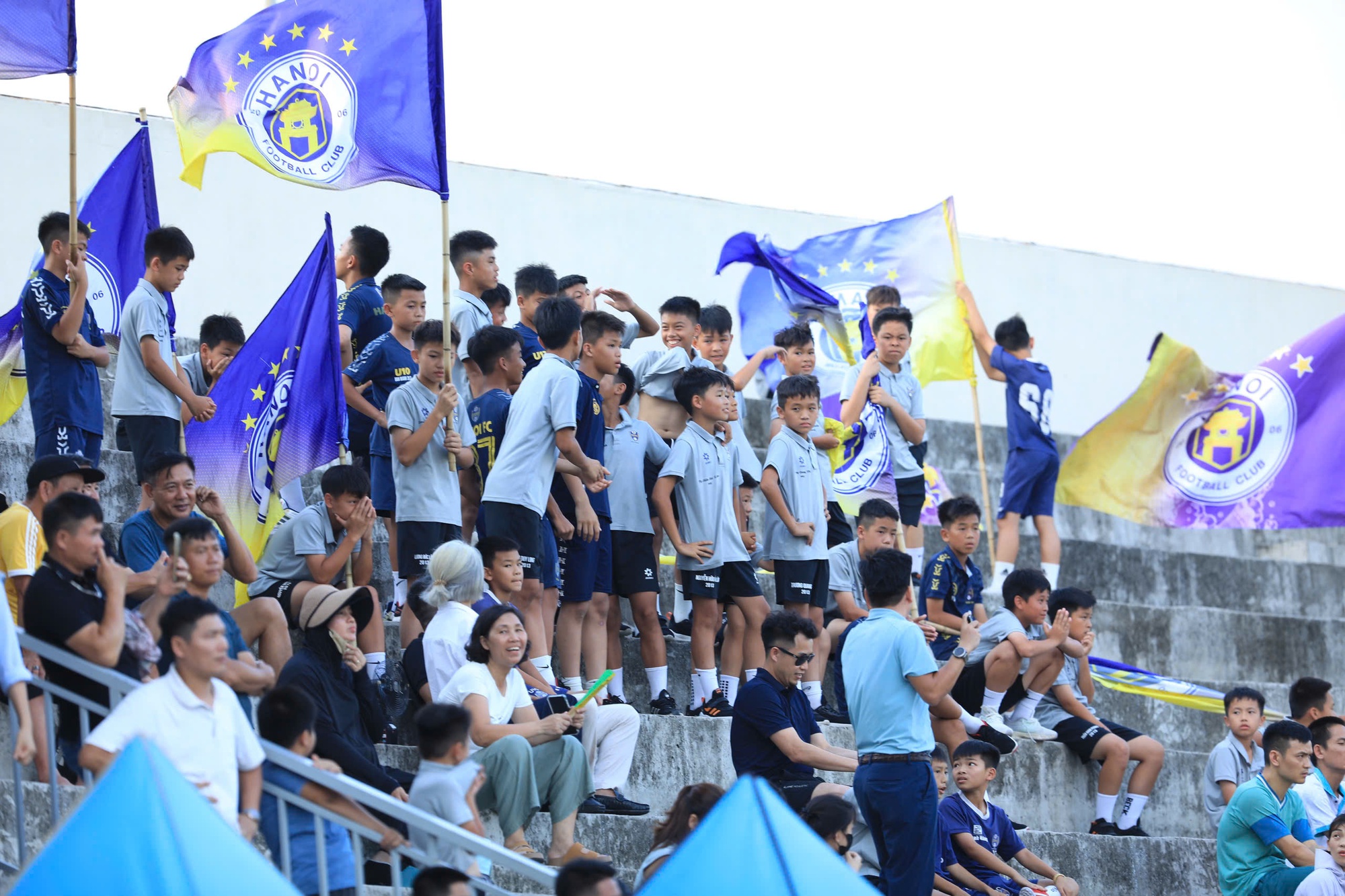 Giải U13 T&T Cup 2025 tổ chức cực chuyên nghiệp, ươm mầm tài năng bóng đá Việt- Ảnh 2.