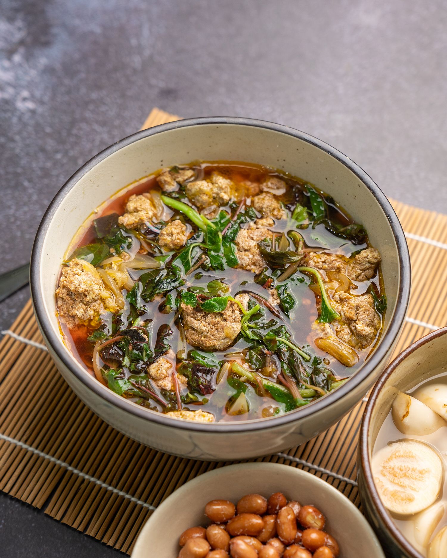 Loại rau luộc lên có nước Loại rau luộc lên có nước