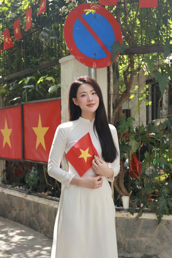 "Thần tiên tỷ tỷ" mặc đồ bình thường cũng khiến dân tình nức nở, nhan sắc cỡ này từng hot cũng chẳng lạ- Ảnh 12.
