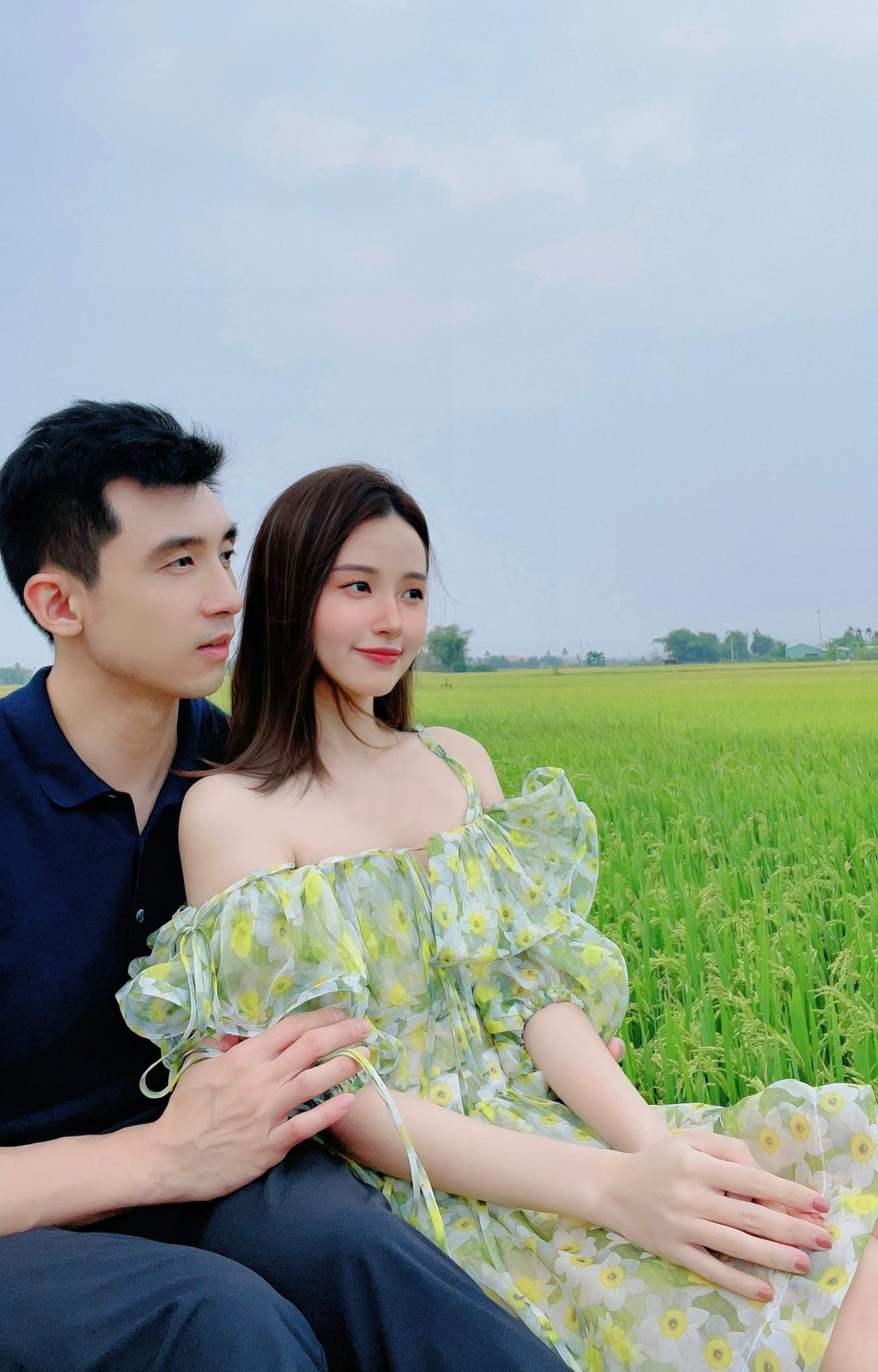 1 năm hôn nhân của Midu, điều hấp dẫn nhất lại chính là... thiếu gia Minh Đạt- Ảnh 1.