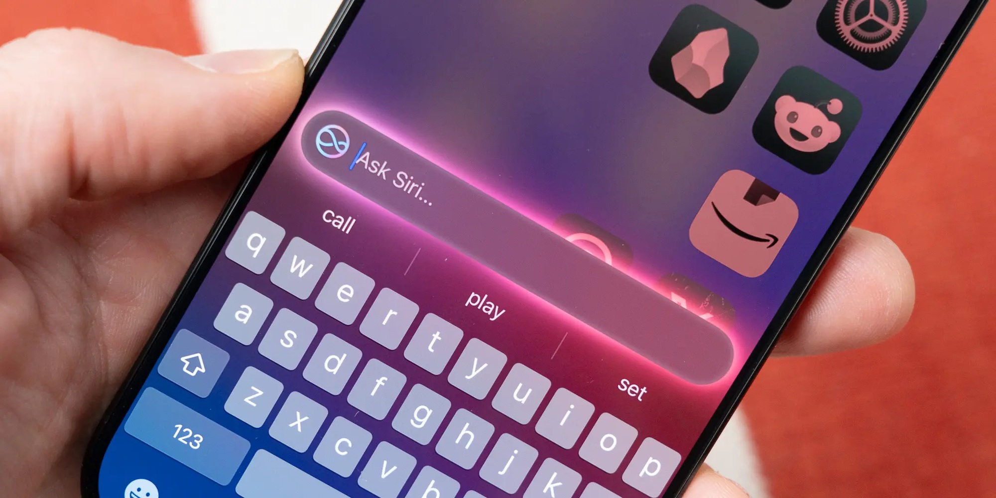 Bị đối thủ vượt mặt, Apple gấp rút “đập đi xây lại” Siri bằng AI- Ảnh 1.