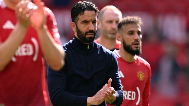 Vô địch hay không vô địch Europa League, với Ruben Amorim đều tai hại- Ảnh 4.