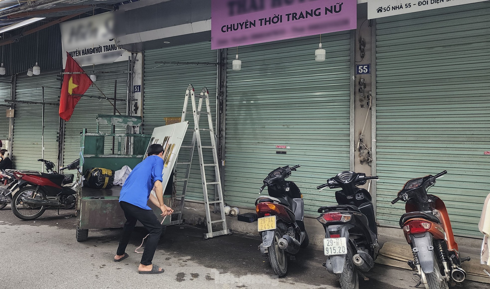 Cảnh khó tin tại thủ phủ thời trang lớn nhất miền Bắc- Ảnh 6.