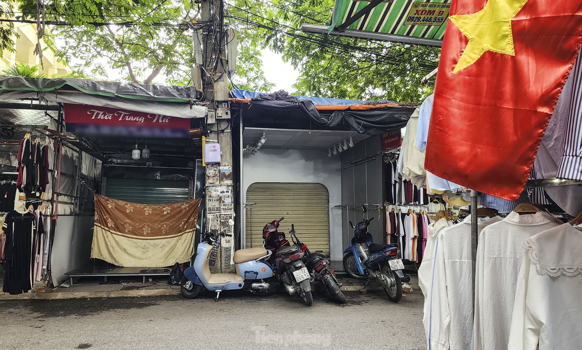 Cảnh khó tin tại thủ phủ thời trang lớn nhất miền Bắc- Ảnh 8.