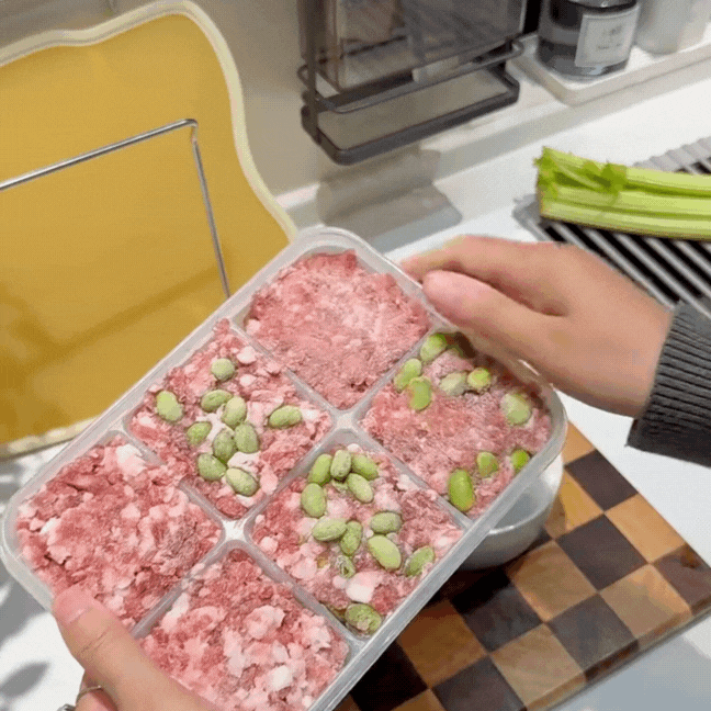 Trời nóng dễ làm thịt hỏng: Mẹ đảm chia sẻ cách chia nhỏ và cấp đông giúp tươi cả tuần, nấu lúc nào cũng tiện- Ảnh 7.
