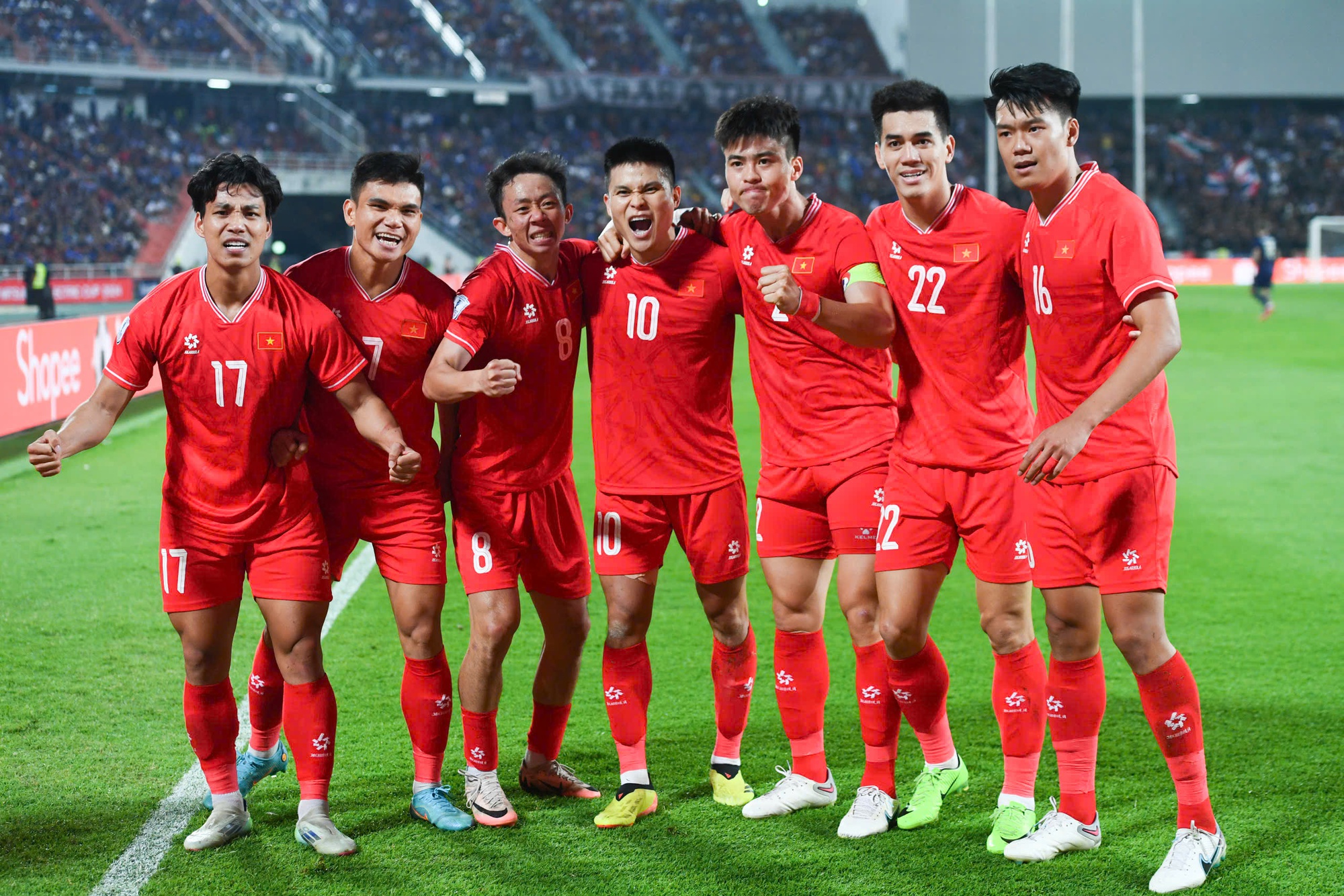 LĐBĐ Đông Nam Á họp kín: AFF Cup có thay đổi cực lớn sau 28 năm, V.League mừng thầm- Ảnh 1. LĐBĐ Đông Nam Á họp kín: AFF Cup có thay đổi cực lớn sau 28 năm, V.League mừng thầm- Ảnh 1.