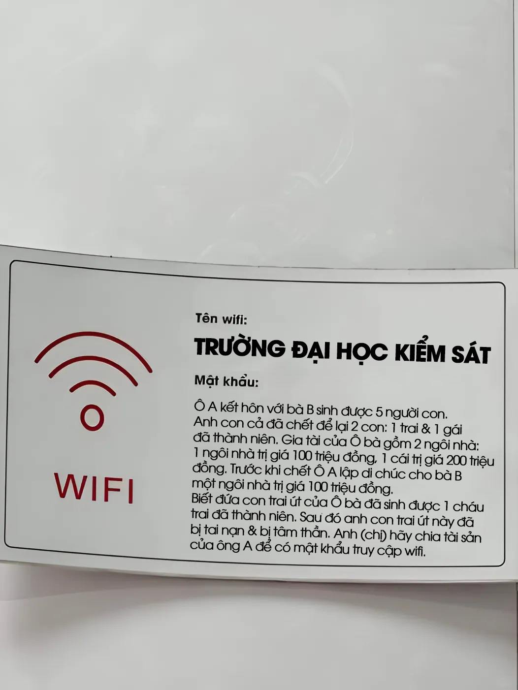 Ngỡ ngàng trước wifi một trường ĐH tại Hà Nội: Gợi ý mật khẩu giải như đề thi, muốn truy cập được phải biết... chia tài sản- Ảnh 1.