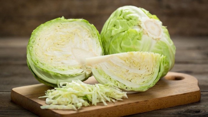 8 loại rau yên tâm mua ở chợ, không lo thuốc trừ sâu- Ảnh 2.
