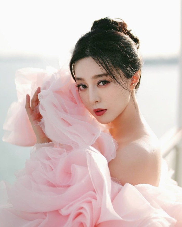 Nghệ sĩ gây họa, hàng trăm con người điêu đứng- Ảnh 3. Nghệ sĩ gây họa, hàng trăm con người điêu đứng- Ảnh 3.