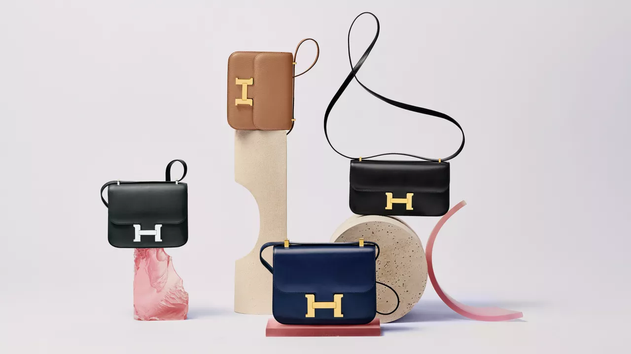 Bí mật của gia tộc Hermès: Người con rể sẵn sàng Bí mật của gia tộc Hermès: Người con rể sẵn sàng